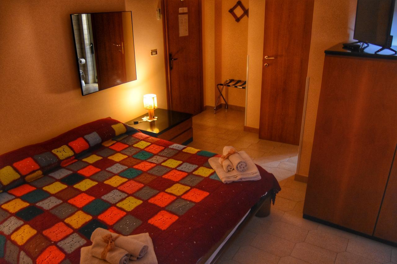 Bed&Breakfast Pieffe Frascineto Exterior foto