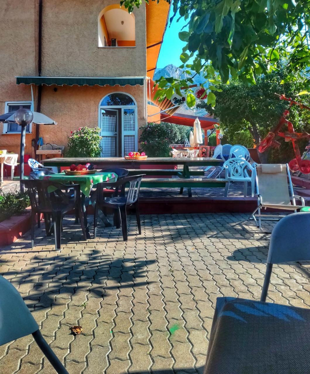 Bed&Breakfast Pieffe Frascineto Exterior foto